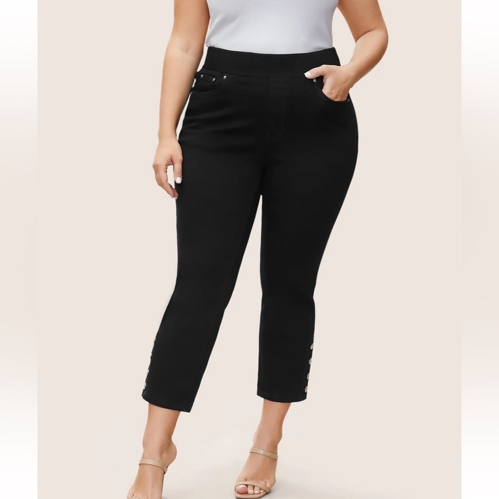 BloomChic Plus Size 2XL Black Wash Button Detail Elastic Wais Slim Jeans us20